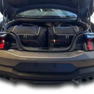 Zestaw dedykowanych toreb samochodowych do MUSTANG FASTBACK VII 2023-> Dostępne od ręki