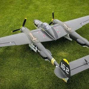 Super okazja Samolot P-38 Twin (klasa .46 EP-GP) ARF (wersja oliwkowa) 2100mm rozpietości